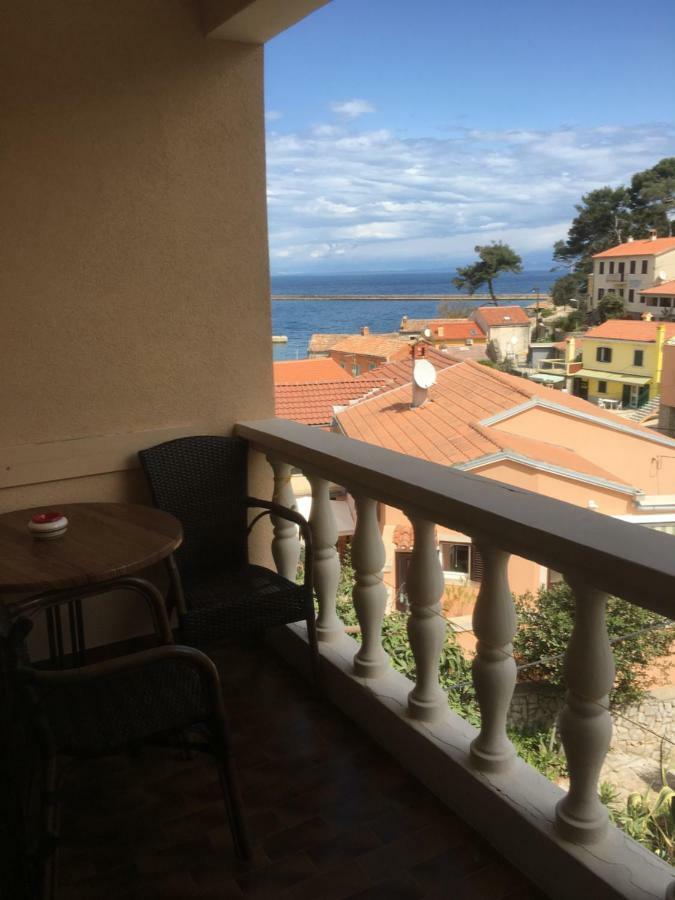 Appartamento Seaview Antonija Lussingrande Esterno foto